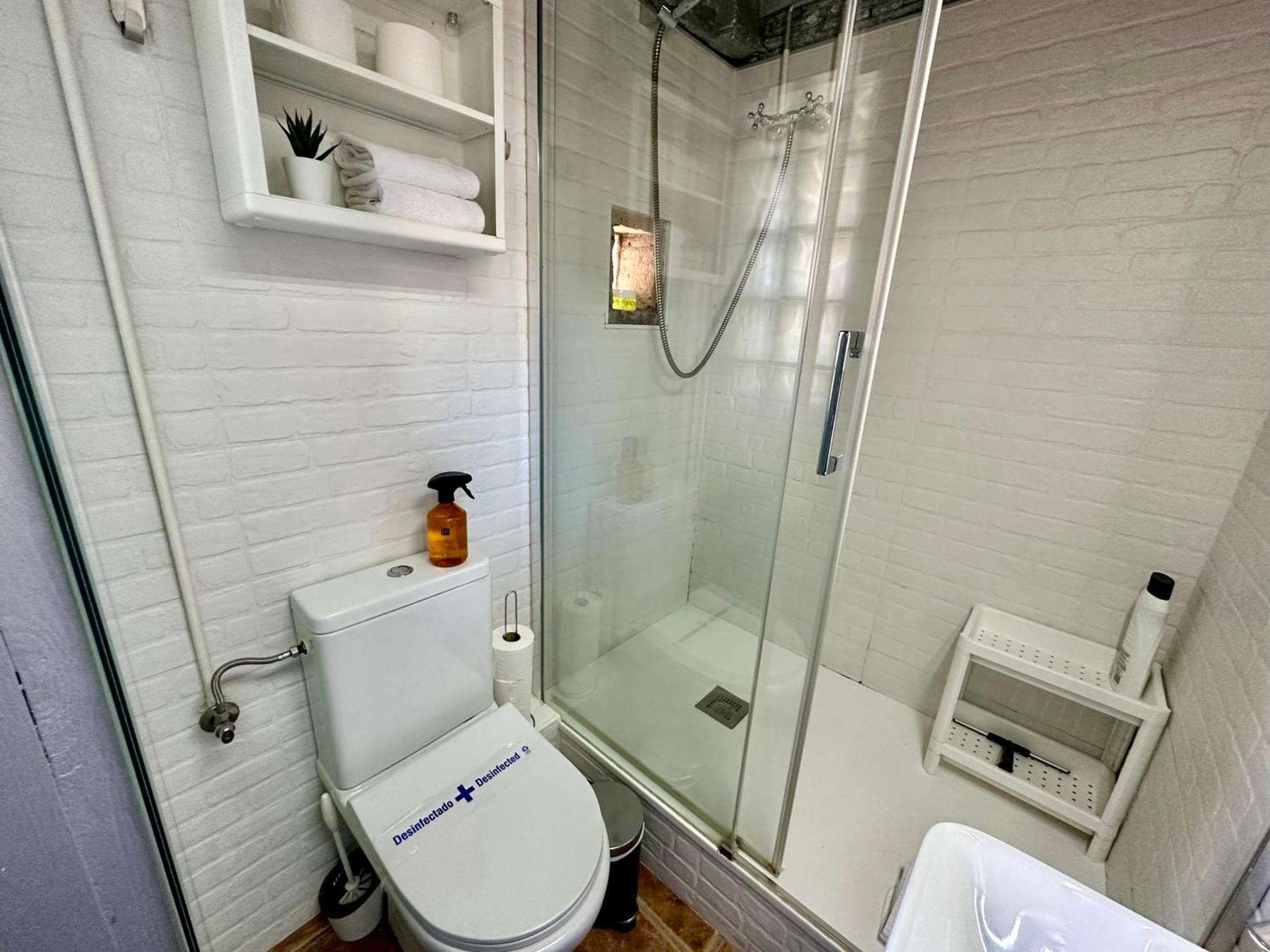 Taulat Loft L Poblenou Beach L Self Check In L Terrace Penthouse Barcelona Bagian luar foto
