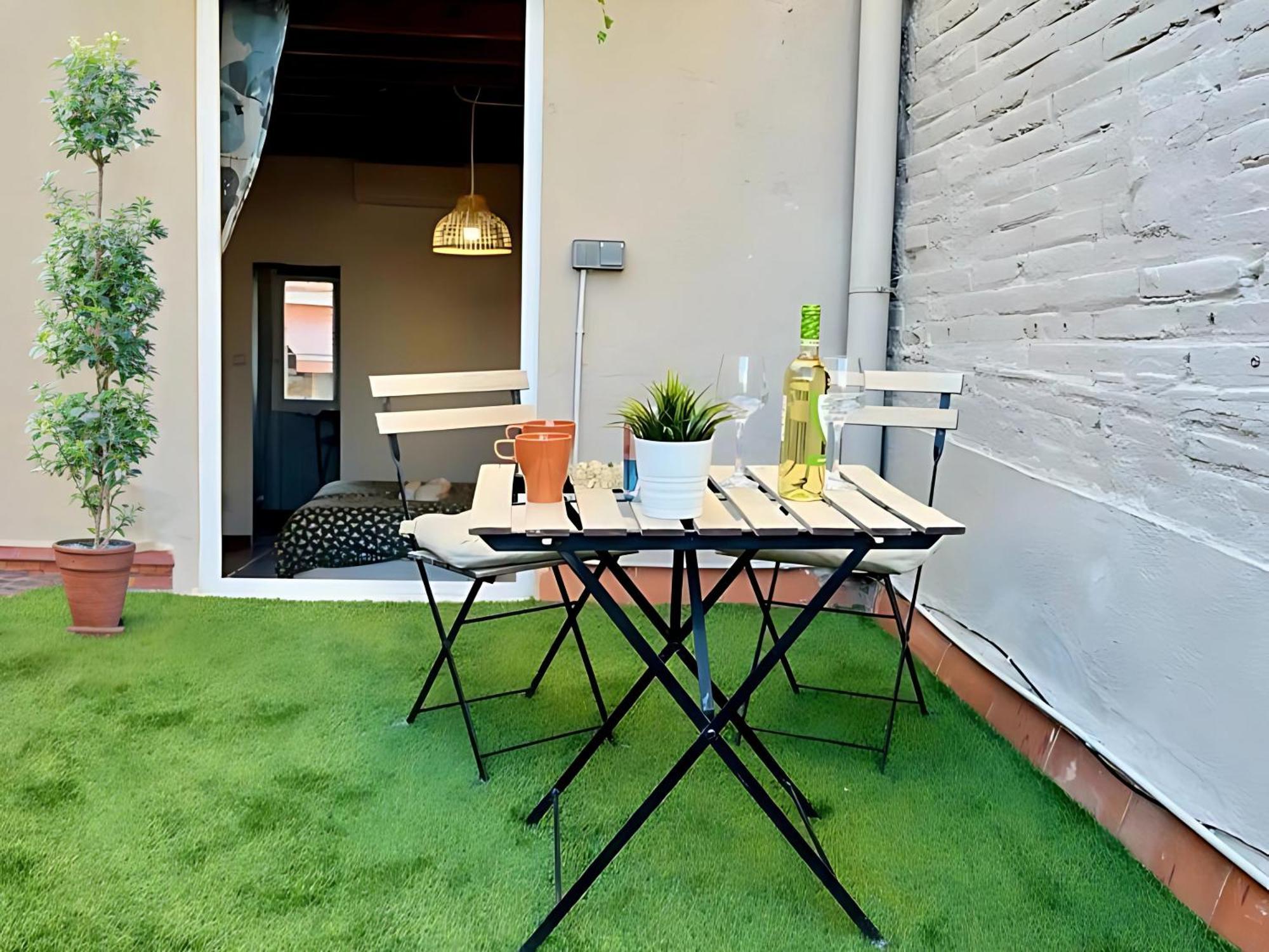 Taulat Loft L Poblenou Beach L Self Check In L Terrace Penthouse Barcelona Bagian luar foto